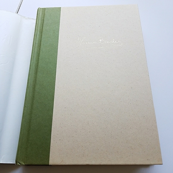 Maeve Binchy Signed Quentins Hardcover Book - Picture 8 of 12